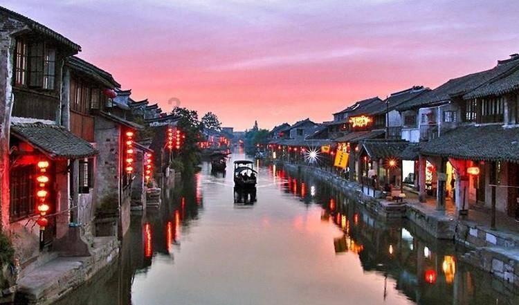 阴森的郊区